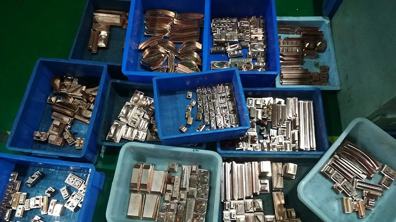 广州硅胶模具定制：材质选择的关键因素**