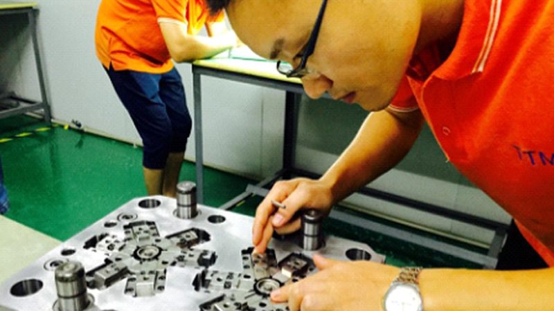注塑模具安装调试周期：影响因素及优化策略