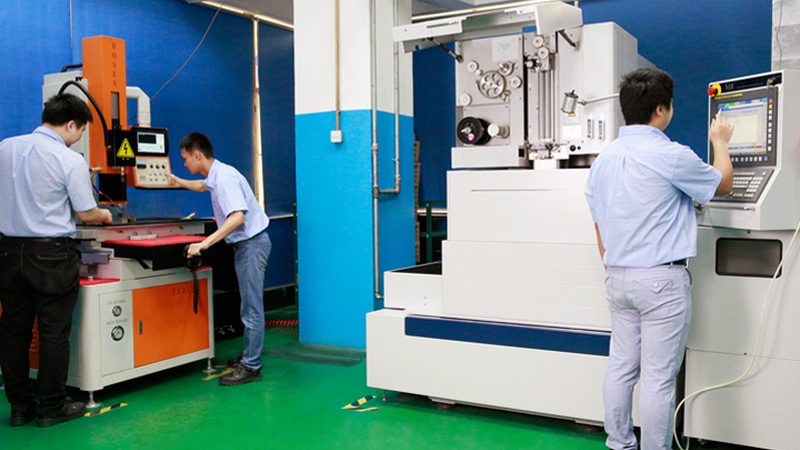 吹塑模具格局重塑：2025年值得关注的十大品牌